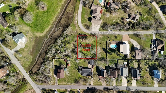000 Shady Lawn Ave, Shoreacres, TX 77571