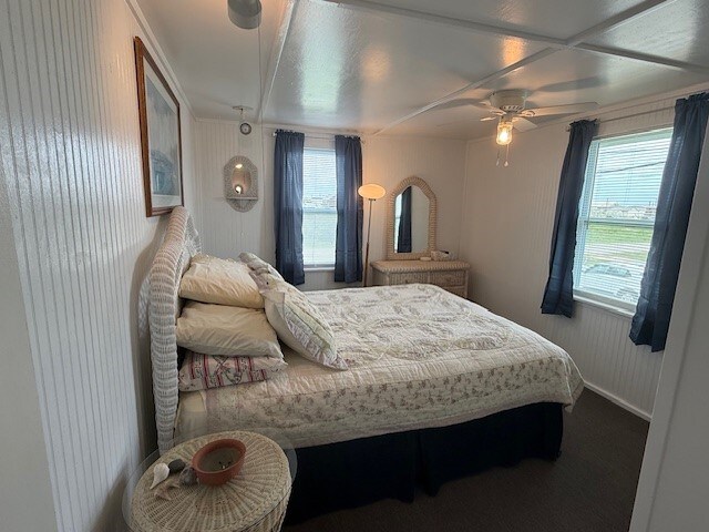 bedroom featuring a ceiling fan and carpet flooring