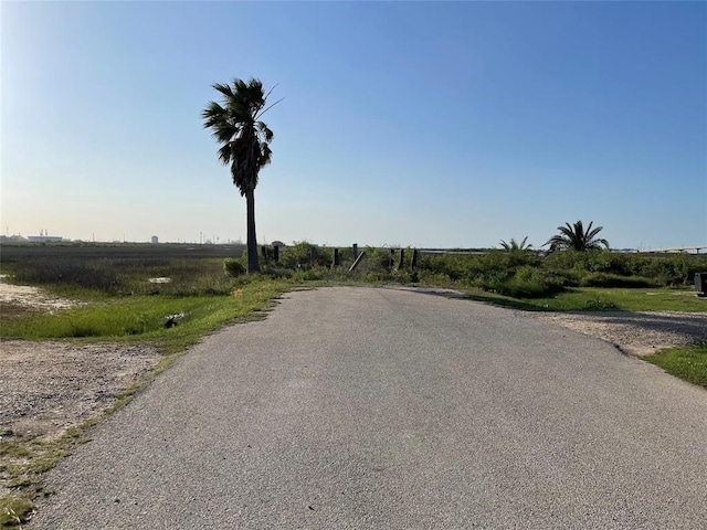 517 Olive St, Surfside Beach, TX 77541