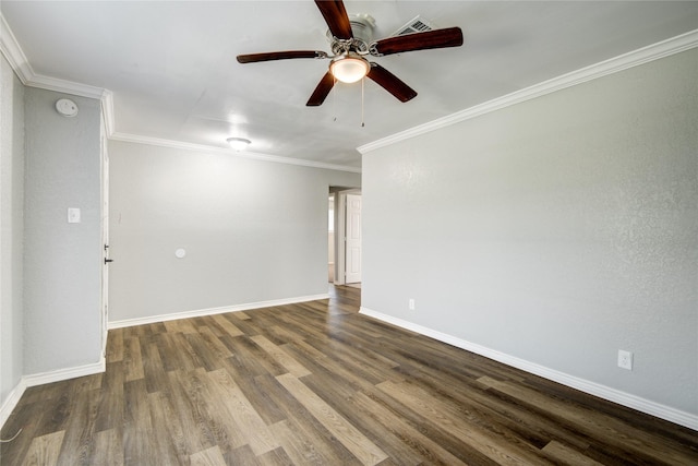 unfurnished room with dark wood-type flooring, visible vents, baseboards, and a ceiling fan