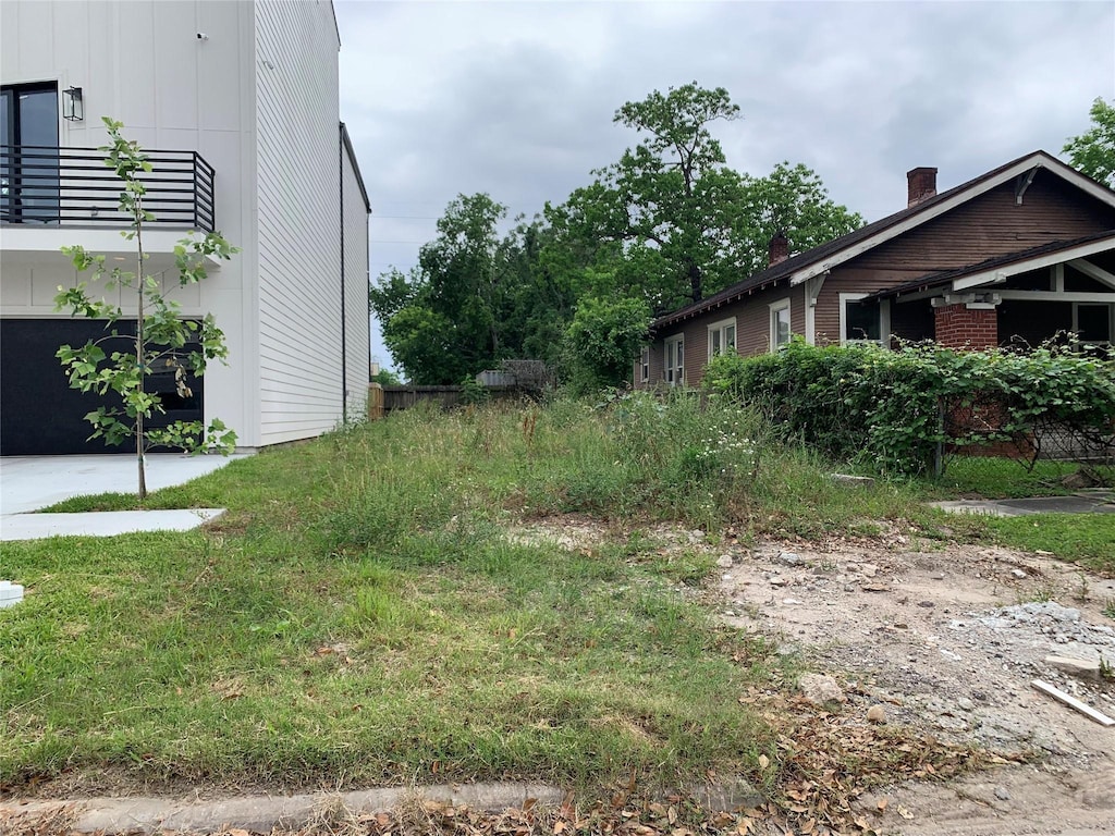 2405 Saint Charles St, Houston, TX 77004