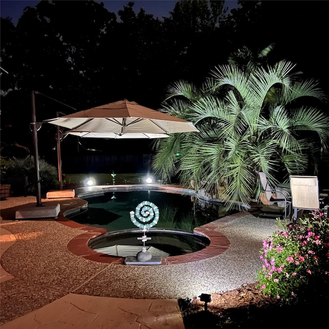 14832 Oak Shores Dr, Willis, TX 77318 - view of community featuring a hot tub