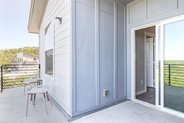 206 Damar Cv, Canyon Lake, TX 78133 - view of balcony