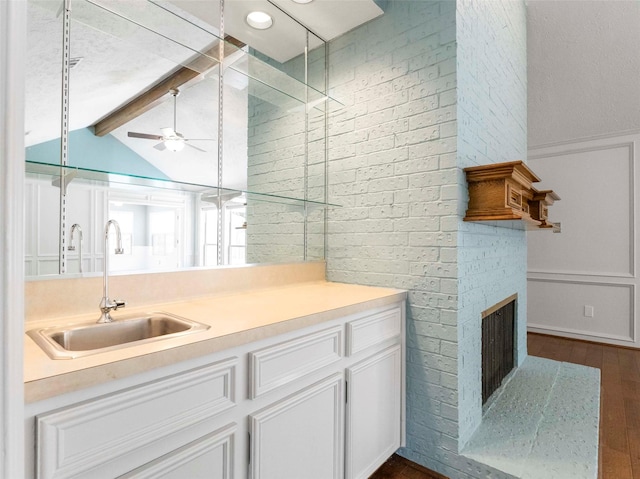 3010 W Steepbank Cir, Sugar Land, TX 77479 - photo 20