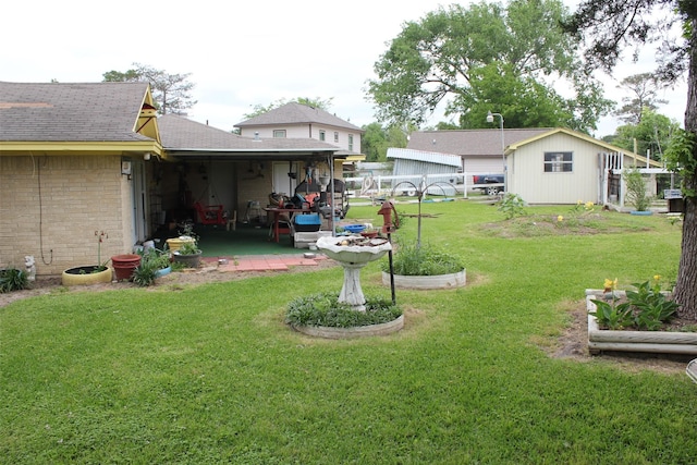 view of yard with a patio