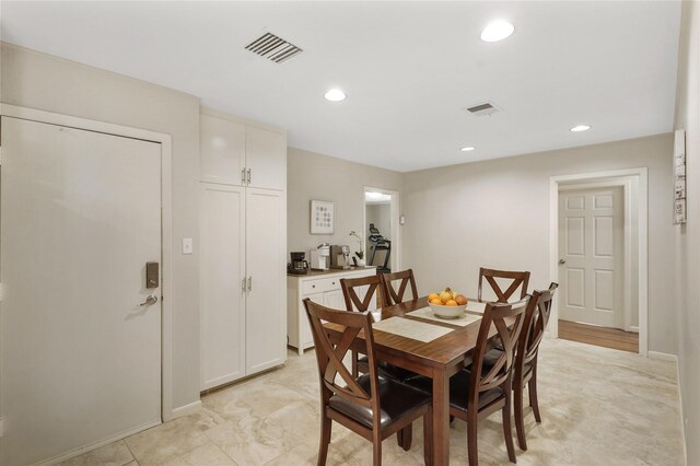 5307 Carew St, Houston, TX 77096 - dining area with recessed lighting