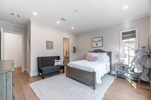 3028 Locke Ln, Houston, TX 77019 - bedroom with ornamental molding, light wood-style flooring, baseboards, recessed lighting, and ensuite bath