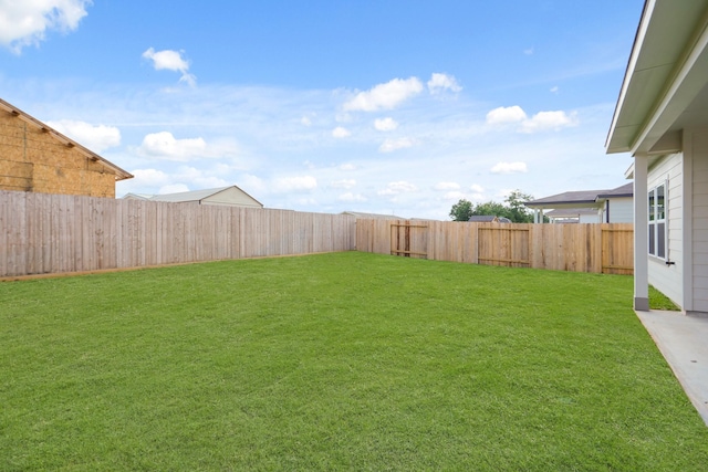 17824 Lionheart Rd, Conroe, TX 77306 - view of yard featuring a fenced backyard