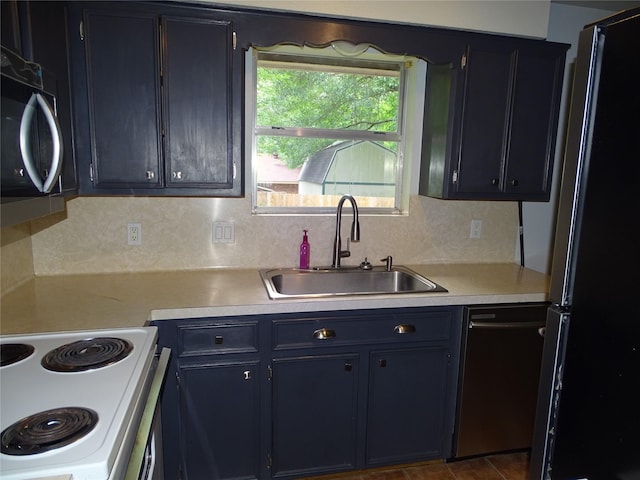 117 N Forest Dr, Willis, TX 77378