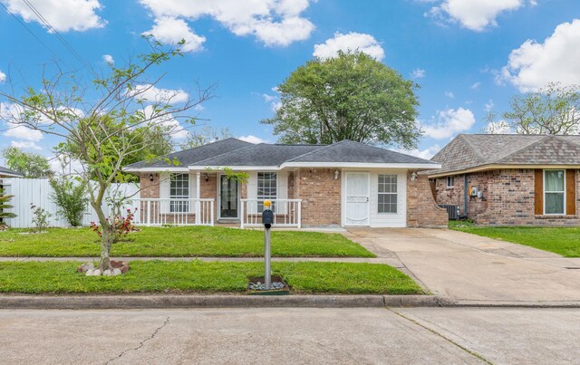 1035 Forestburg Dr, Houston, TX 77038 - photo 2