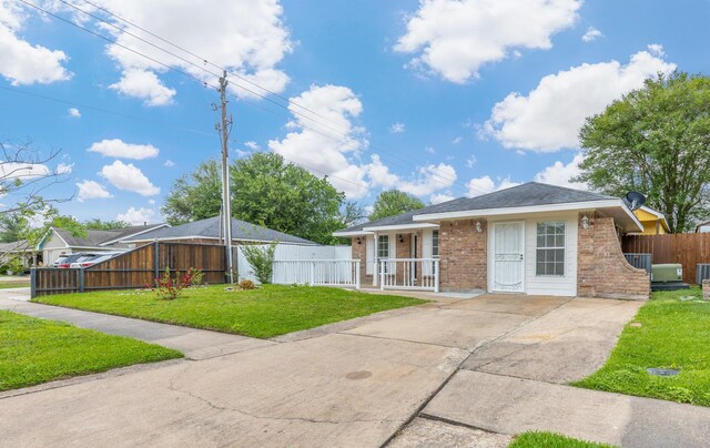 1035 Forestburg Dr, Houston, TX 77038 - photo 7