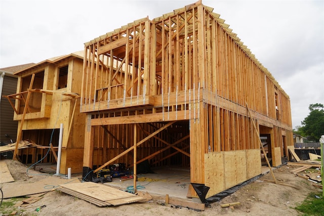 exterior space featuring an outdoor structure and an exterior structure