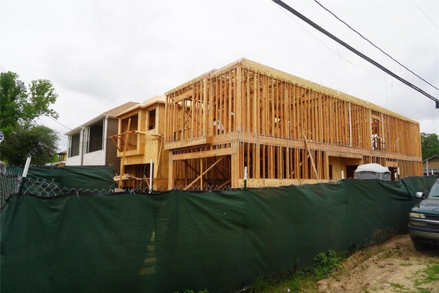 view of property exterior