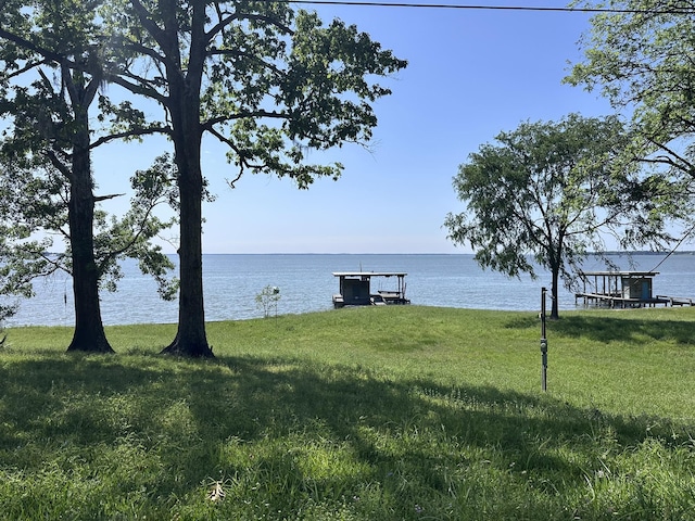 view of yard with a water view