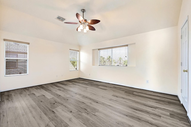 8027 Saffron Ln, Baytown, TX 77521 - photo 17