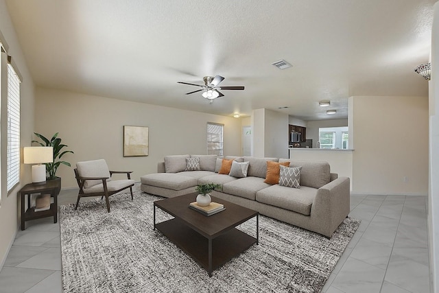 8027 Saffron Ln, Baytown, TX 77521 - photo 5