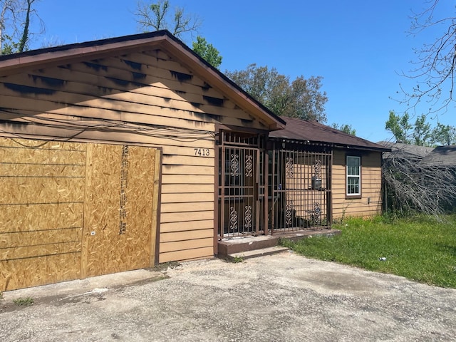 7413 W Knoll St, Houston, TX 77028 - exterior space