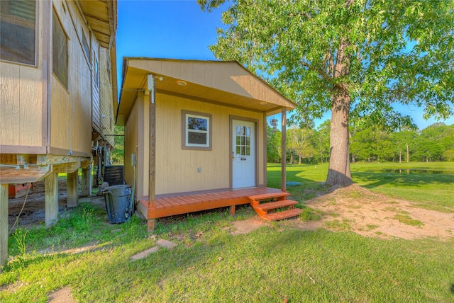 25 S Magnolia Ln, Shepherd, TX 77371 - view of outbuilding featuring an outbuilding and central AC