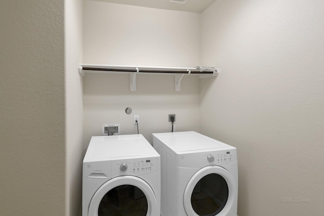 26818 Lindenwood Creek Ln, Katy, TX 77494 - laundry room with washer and dryer