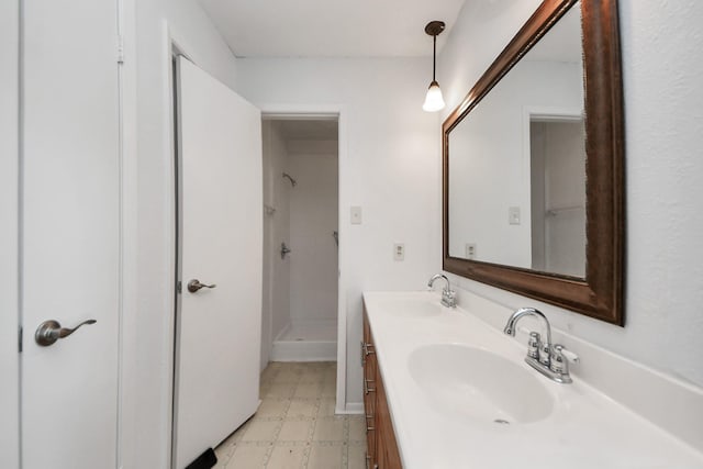 1409 N Park Ridge Dr, Deer Park, TX 77536 - bathroom with a shower and double vanity