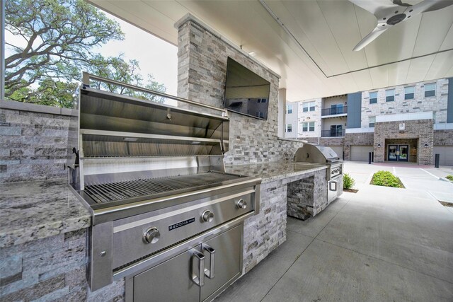 6804 Westview Dr Unit 1407, Houston, TX 77055 - view of patio / terrace featuring ceiling fan, grilling area, and exterior kitchen