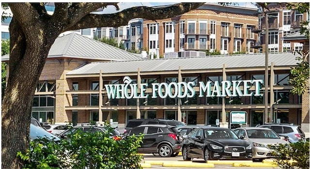2323 W Main St Unit 305, Houston, TX 77098 - view of commercial property with uncovered parking