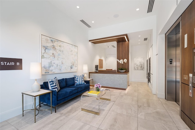 2323 W Main St Unit 305, Houston, TX 77098 - community lobby with recessed lighting