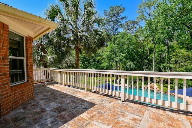 37703 Edgewater Dr, Pinehurst, TX 77362 - view of patio / terrace
