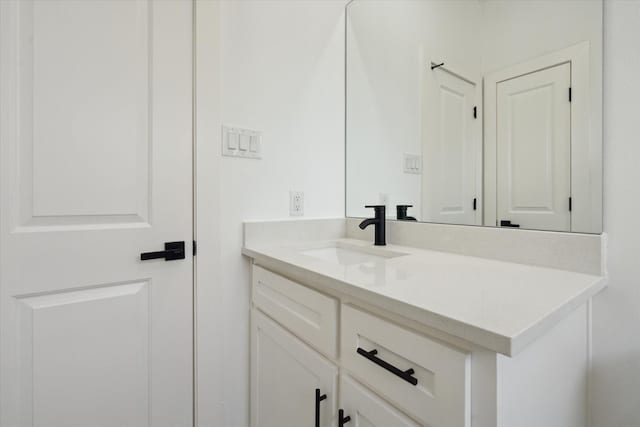 6319 Ivyknoll Dr, Houston, TX 77035 - bathroom with vanity