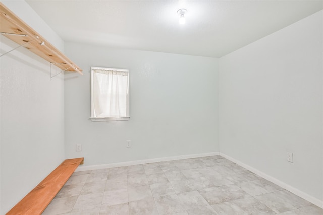 7846 Dayton St, Houston, TX 77012 - unfurnished room with baseboards