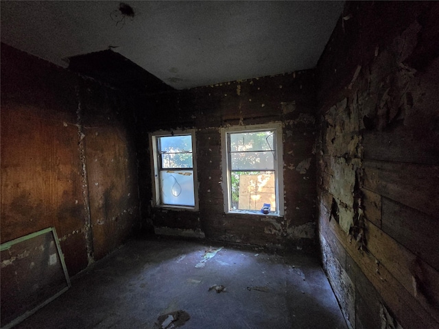 2005 Cochran St, Houston, TX 77009 - view of empty room