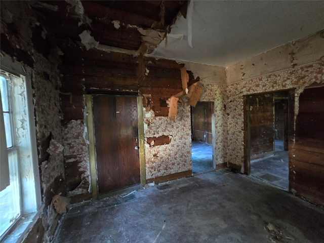 2005 Cochran St, Houston, TX 77009 - view of unfurnished room