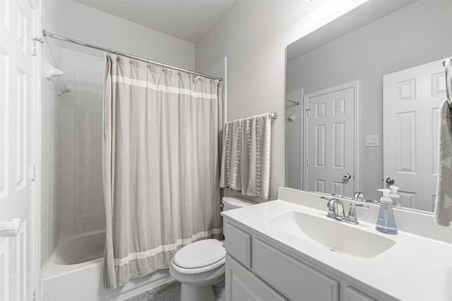 full bath with shower / bath combination with curtain, toilet, and vanity