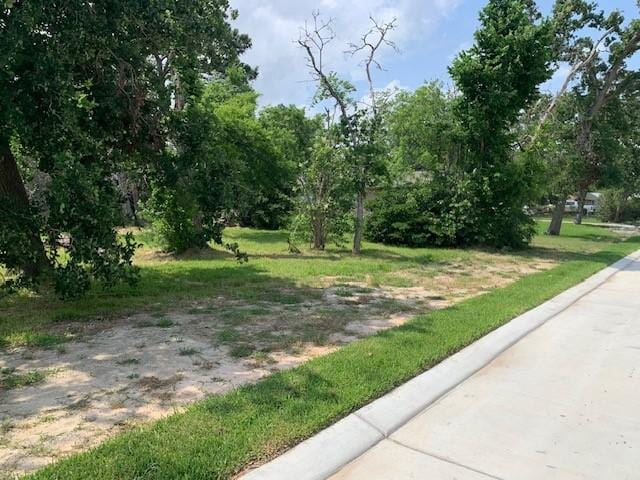 3122 Carlisle St, La Porte, TX 77571