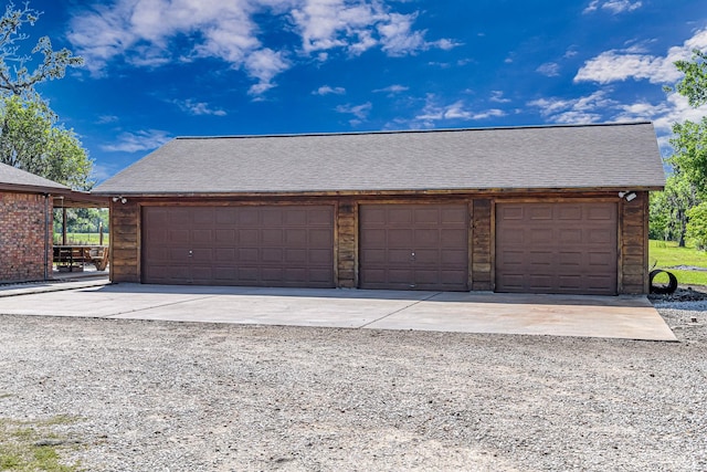 view of detached garage