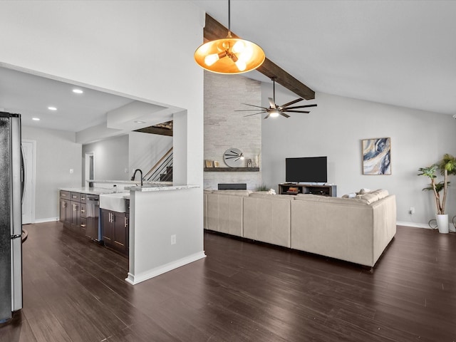 53 Hideaway Dr Unit 53, Friendswood, TX 77546 - photo 4