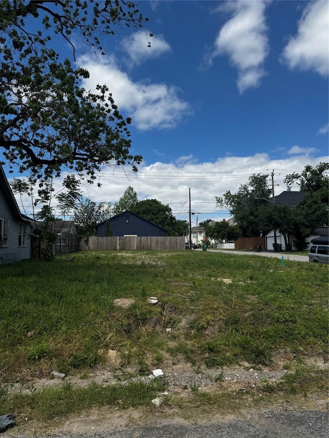607 Melwood St, Houston, TX 77009