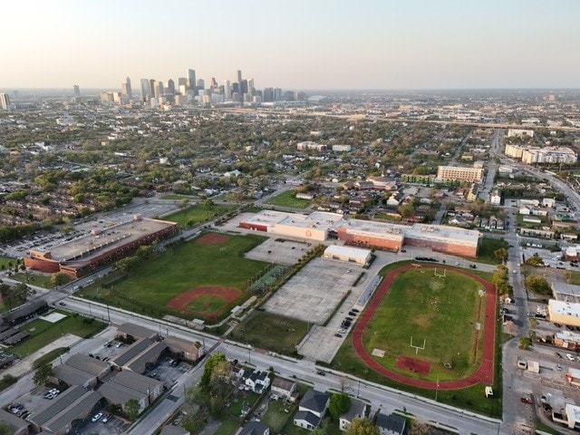 3522 Sampson St, Houston, TX 77004 - drone / aerial view featuring a view of city