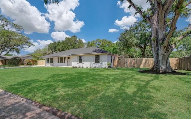 624 Willow Ln, Eagle Lake, TX 77434 - view of back of house
