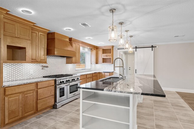 533 Rapidan Park, Conroe, TX 77302 - kitchen featuring open shelves, double oven range, a sink, custom exhaust hood, and crown molding