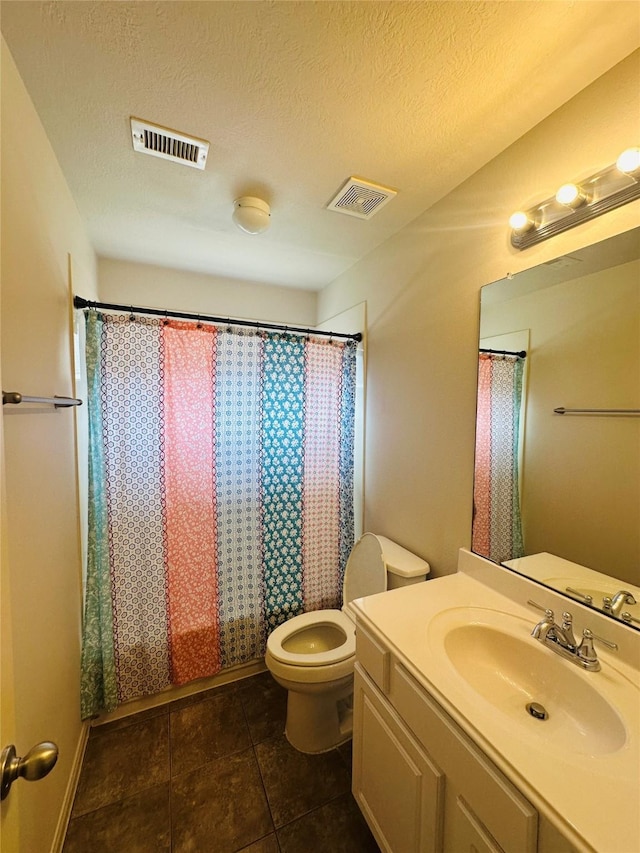 bathroom featuring a shower with curtain, visible vents, tile patterned flooring, and toilet