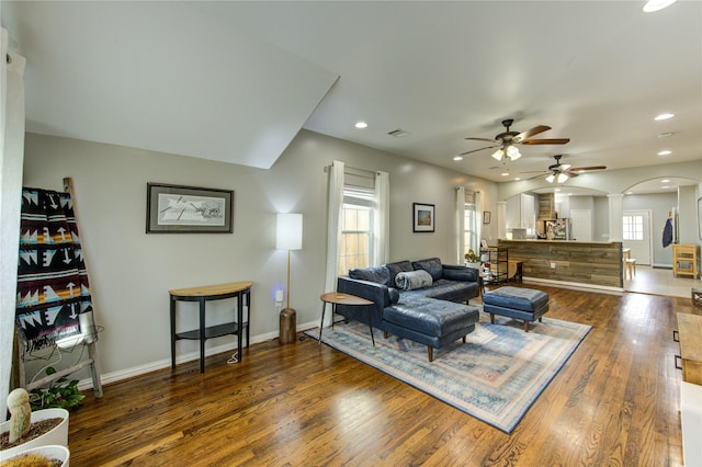 713 Mcintosh St, Houston, TX 77009 - photo 8