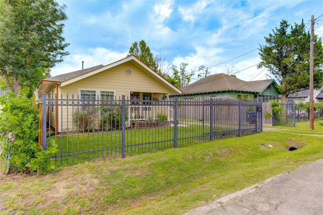 713 Mcintosh St, Houston, TX 77009 - photo 5