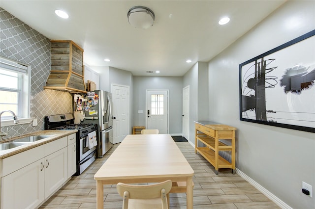 713 Mcintosh St, Houston, TX 77009 - photo 18