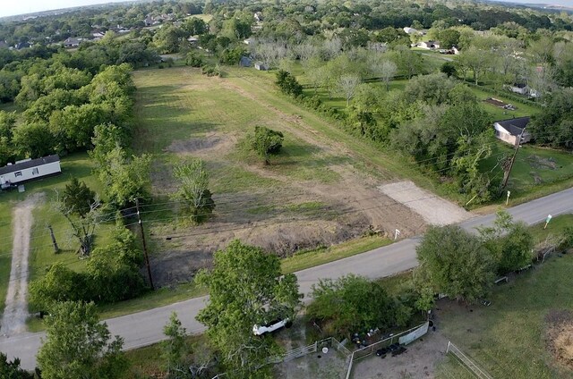 814 Verhalen Rd, Alvin, TX 77511 - photo 4