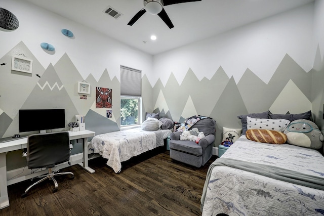 bedroom with visible vents, ceiling fan, recessed lighting, and wood finished floors