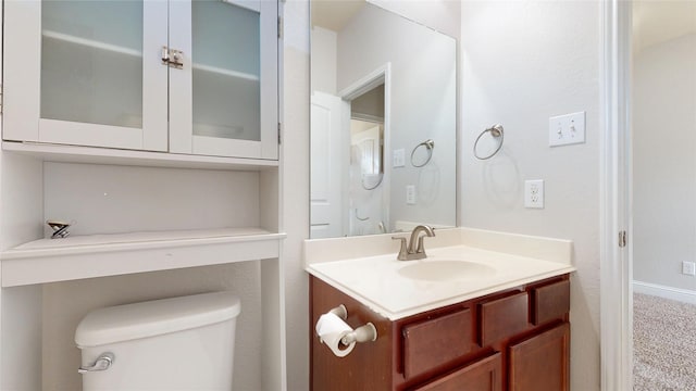2135 Llerena Ln, League City, TX 77573 - bathroom with vanity and toilet