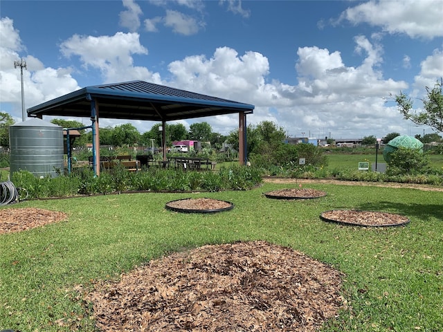 5522 Duxbury St, Houston, TX 77035 - view of green lawn with a gazebo