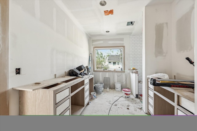 2006 Chantilly Ln, Houston, TX 77018 - view of bathroom