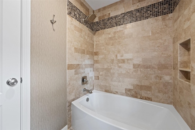 bathroom with washtub / shower combination